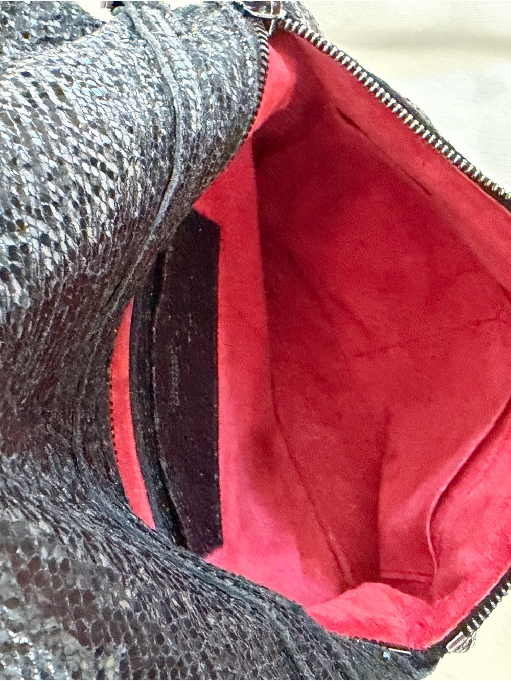 Hammitt Black Sequin Chain Crossbody Bag w/ Gunmetal Hardware Red Suede interior - Picture 7 of 8